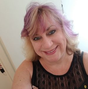 Meet your Posher, Wendy